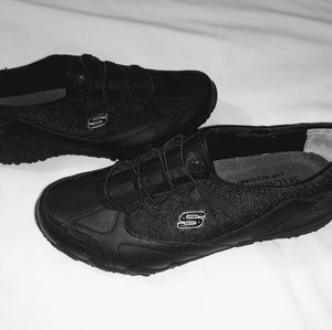 Sketchers Work Shoes Slip Resistant